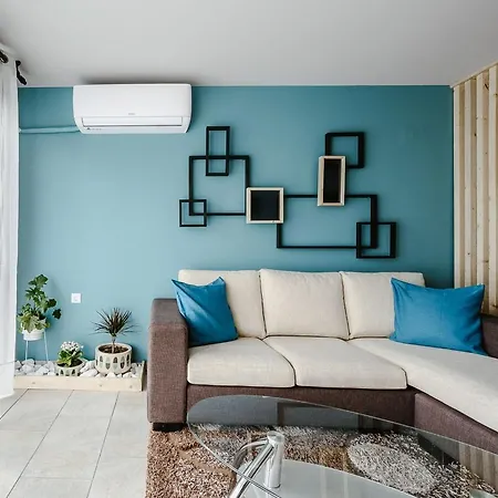 Le Petit Jardin Apartment Volos Exterior photo