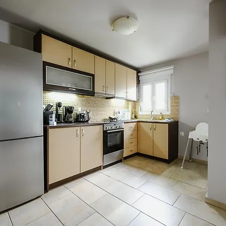 Le Petit Jardin Apartment Volos Exterior photo